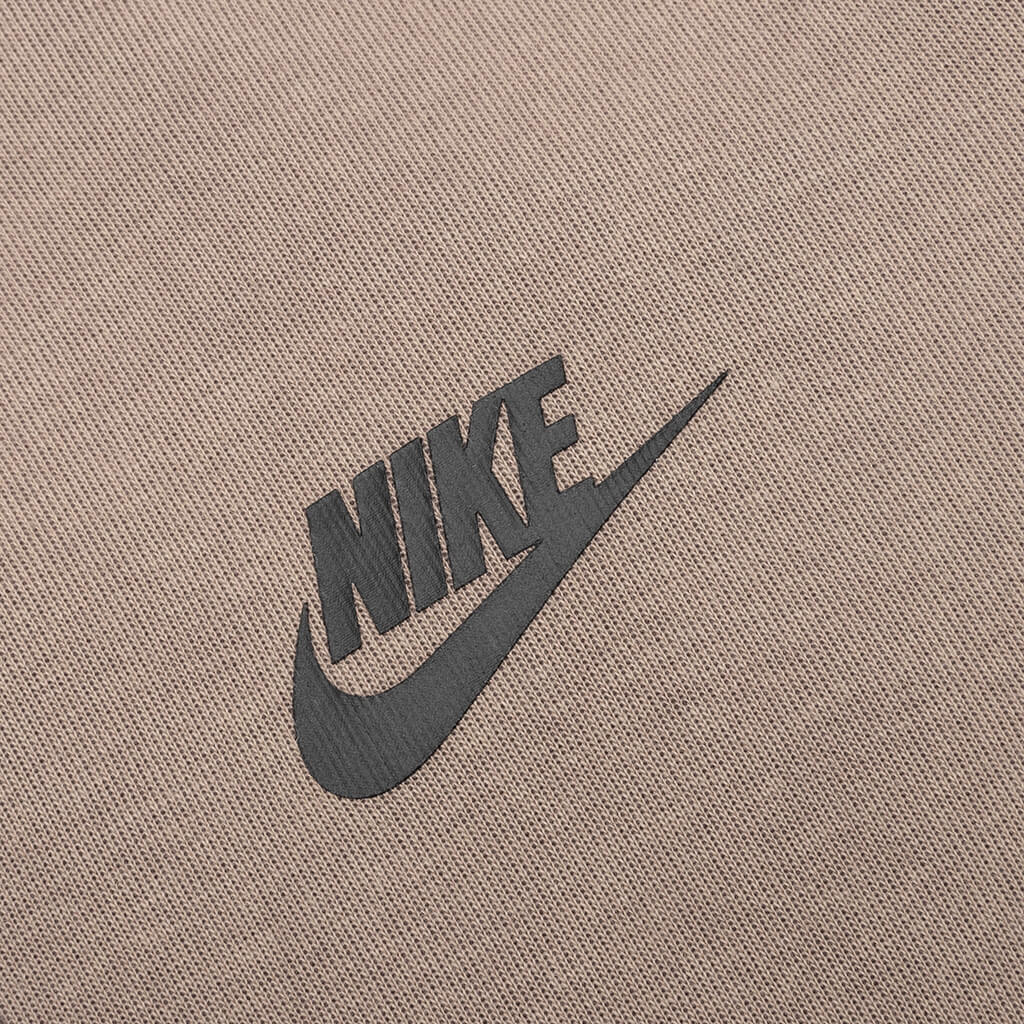 nike tech taupe haze