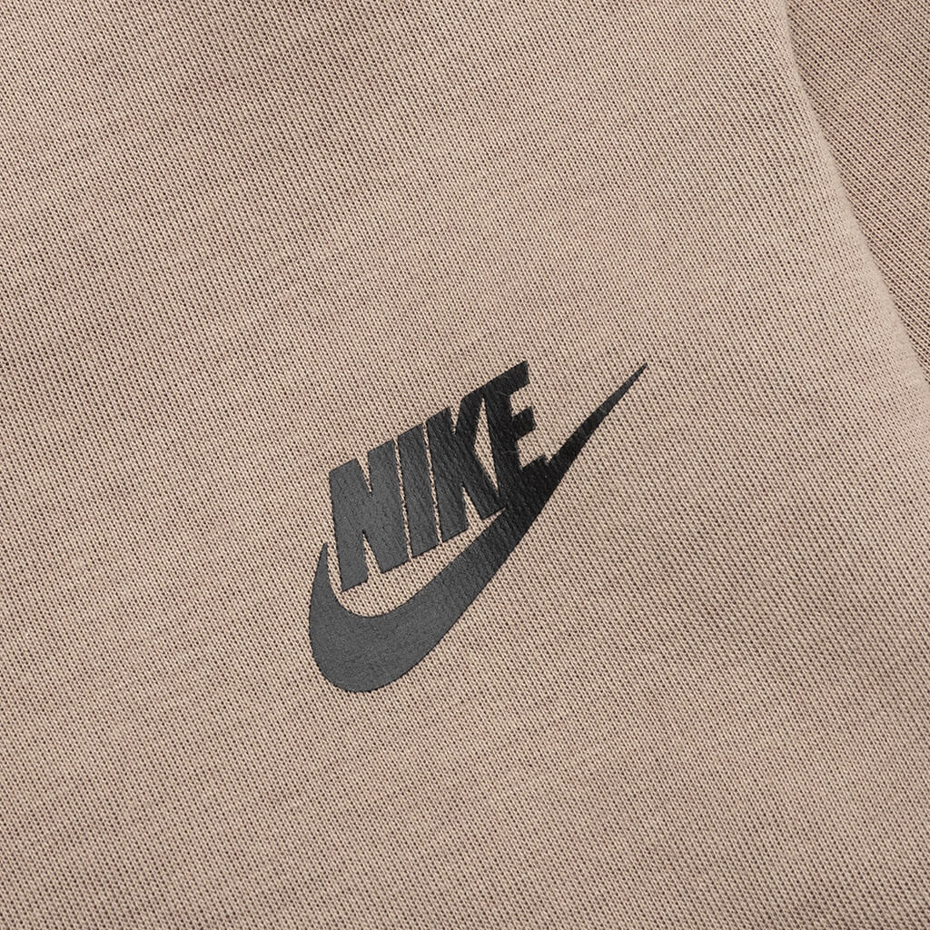 nike taupe haze tech fleece