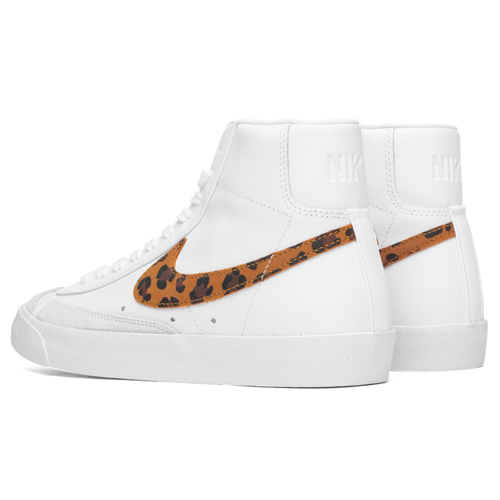 womens nike blazer mid 77 se