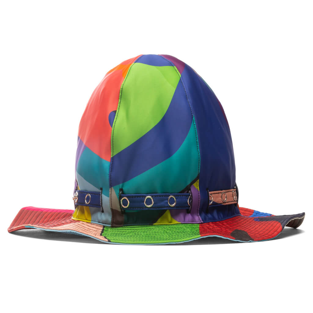 Sacai X Kaws Mountain Metro Hat-多人– Feature