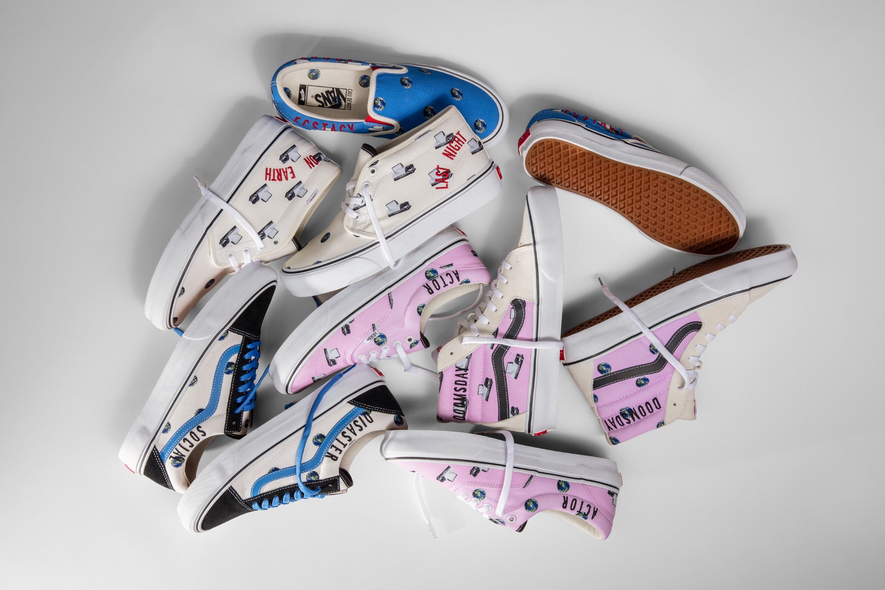 Vans Vault x Cali Dewitt Chukka Boot VLT LX - White/Last Night on 