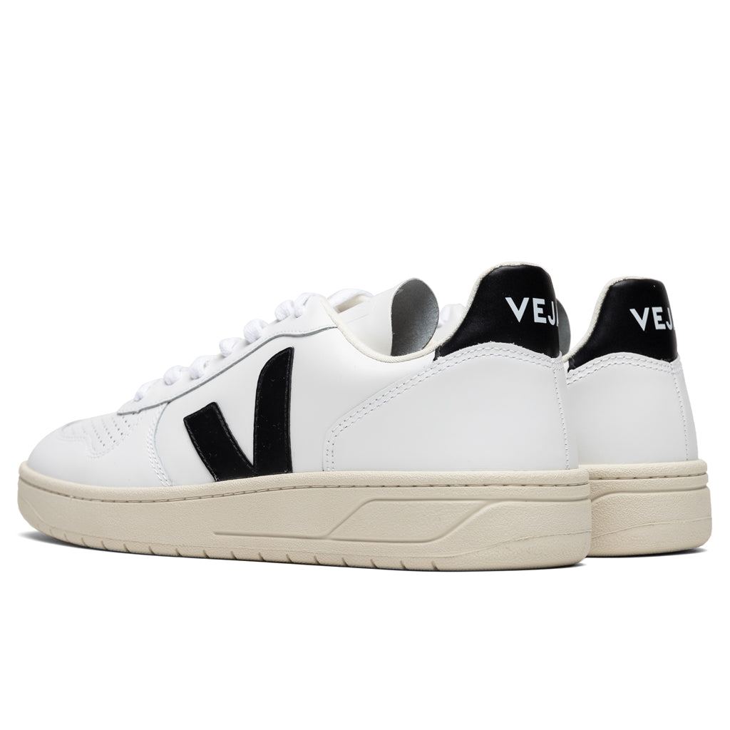 veja v10 all white