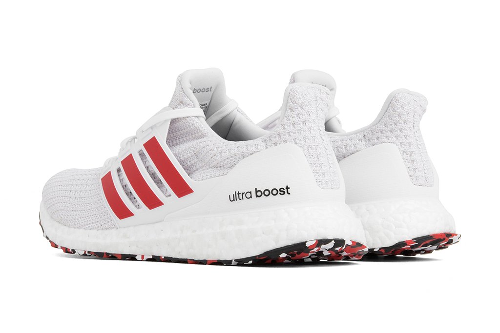 Originals Ultraboost 4.0 - White/Action Red Feature Originals Ultraboost 4.0 - White/Action Red Feature