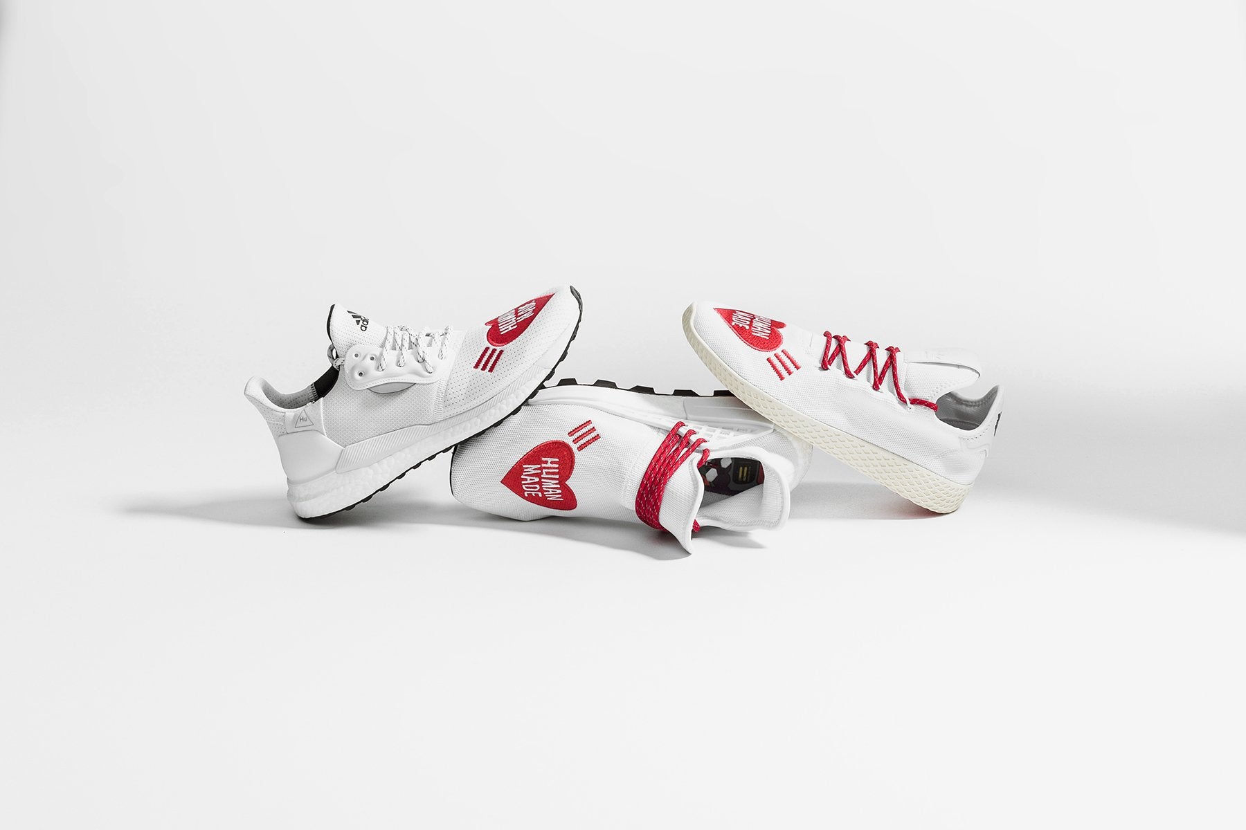 Originals x Pharrell Williams x Solar Hu - White/Red �?? Feature