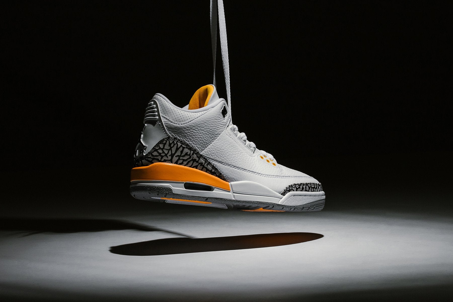 Air Jordan 3 Retro Women's