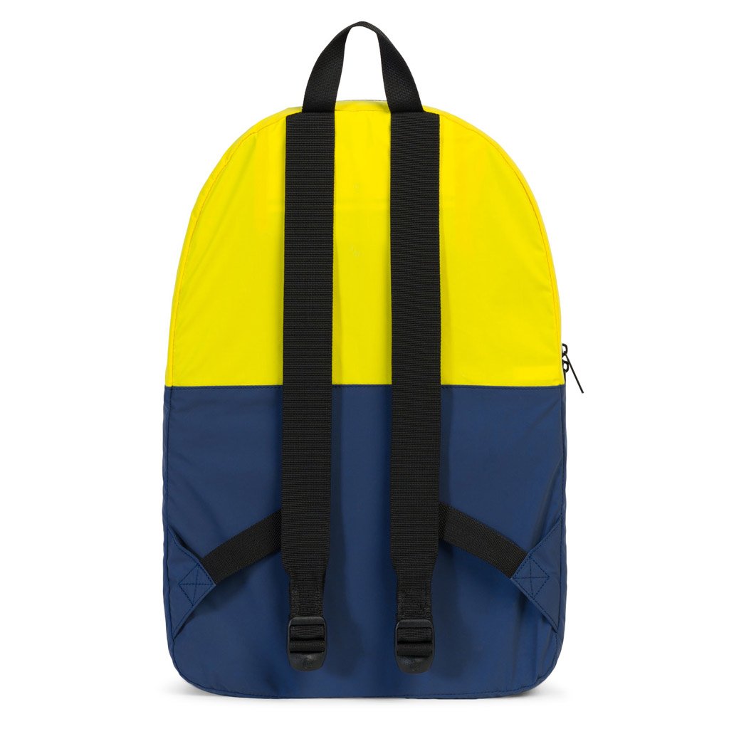array solar backpack for laptops Review: Array Solar Backpack
