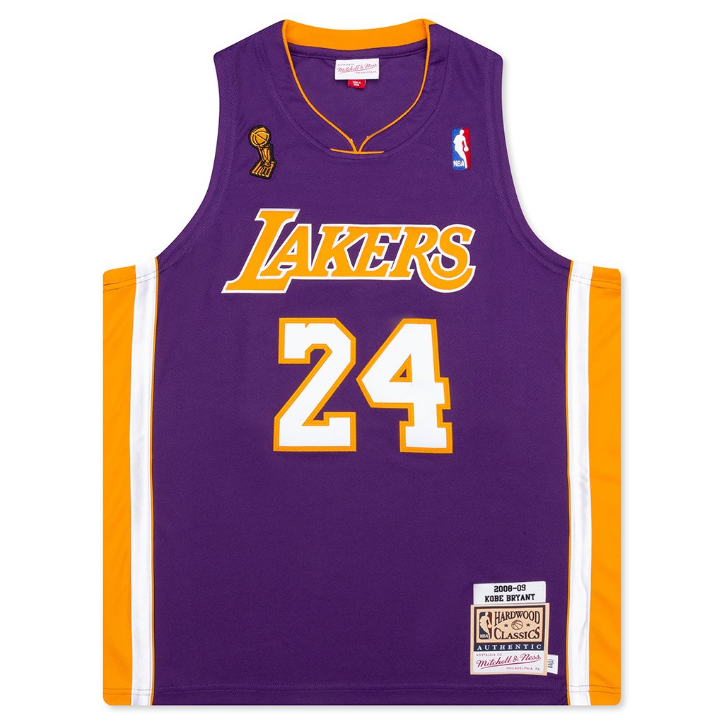 Shop Mitchell & Ness Los Angeles Lakers Kobe Bryant 2007-2008 Authentic  Jersey AJY4GS20002-LALPRGD07KBR purple