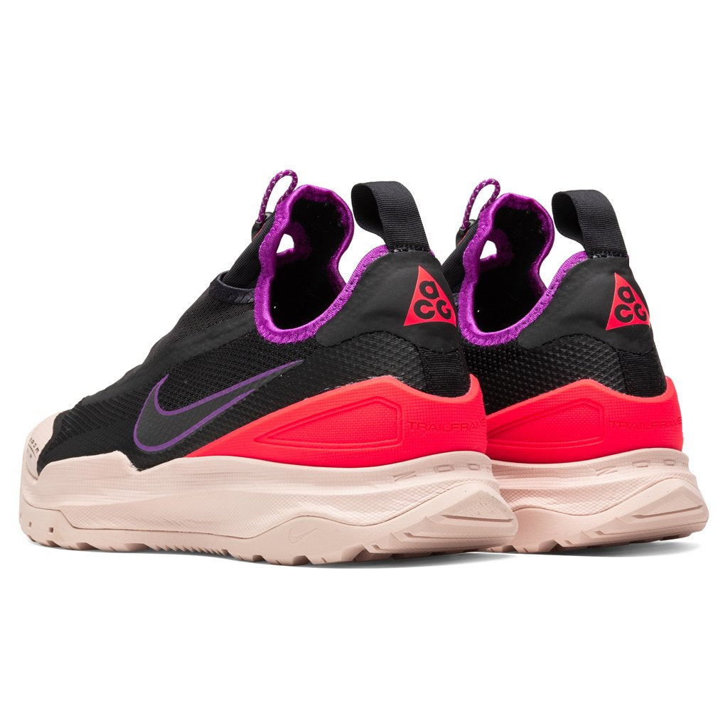 ACG Zoom Air AO - Black/Laser Crimson