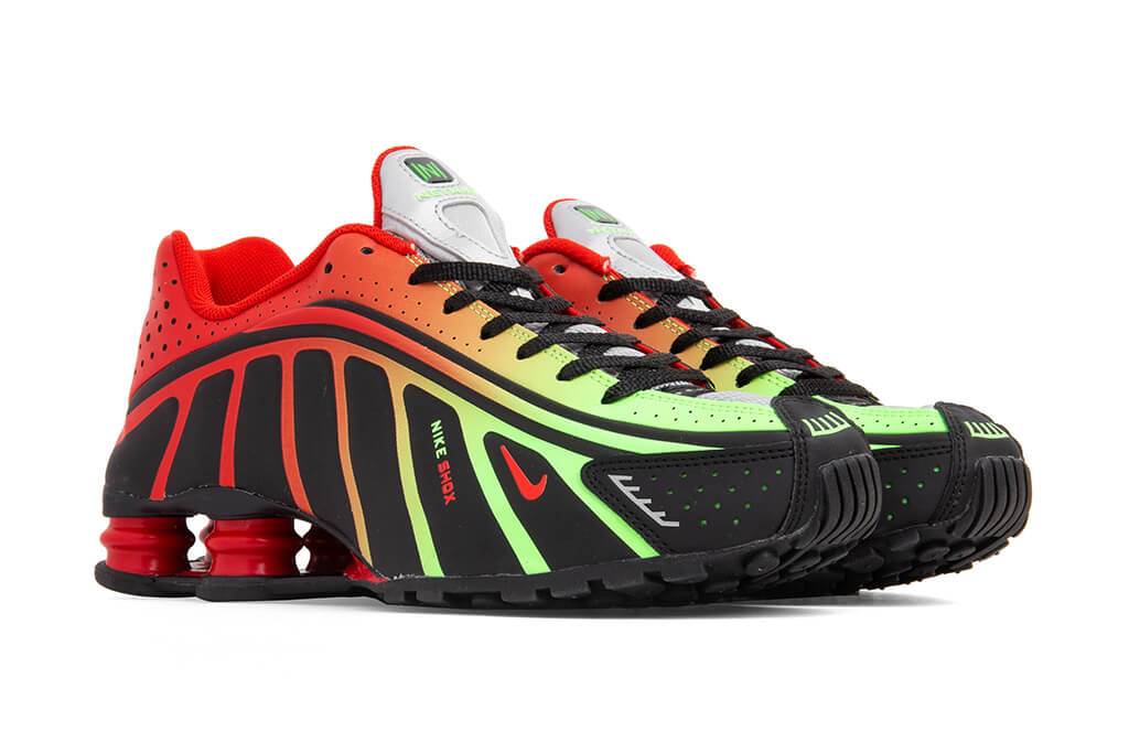 Shox R4/ Neymar Jr - Black/Challenge Red/Metallic Silver â Feature