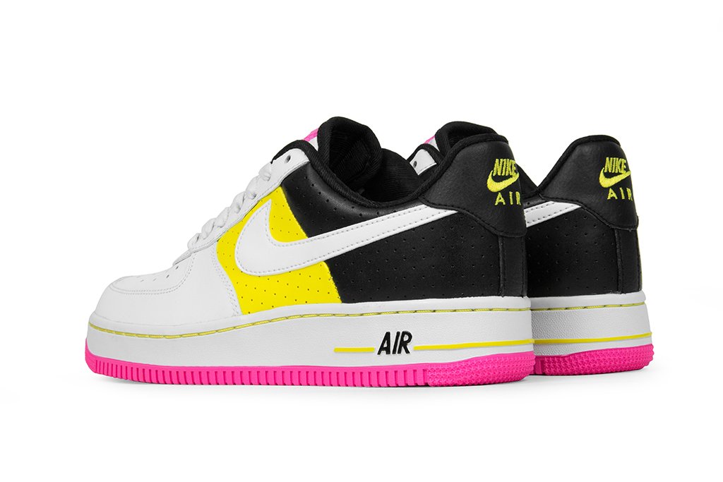 Women's Air Force 1 '07 SE Moto - Summit White/White-Tour Yellow-Black â Feature