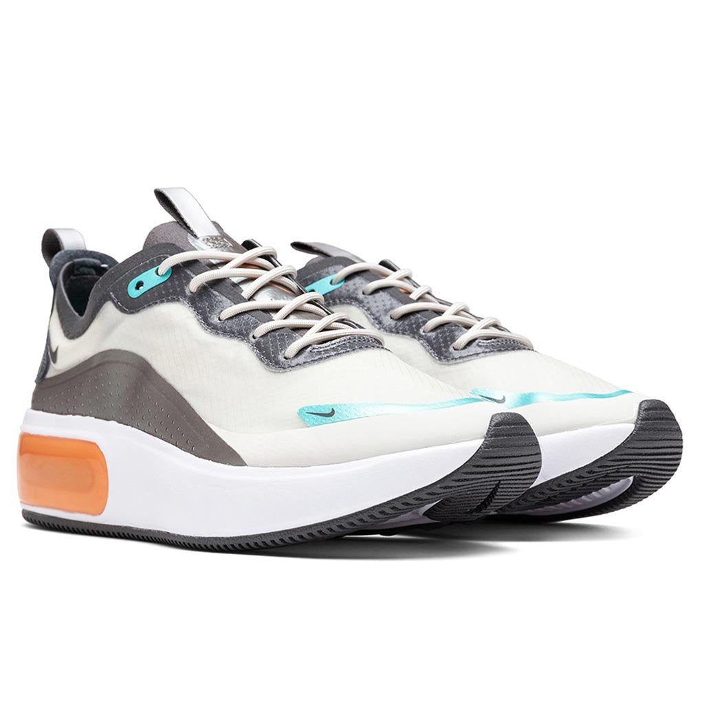 Women's Air Max Dia SE - Phantom/Iron Grey/Metallic Tawny â Feature
