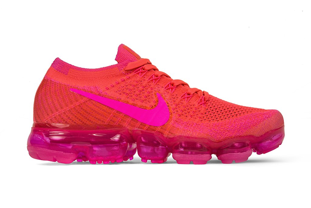 Women's Air VaporMax Flyknit - Hyper Punch/Black â Feature
