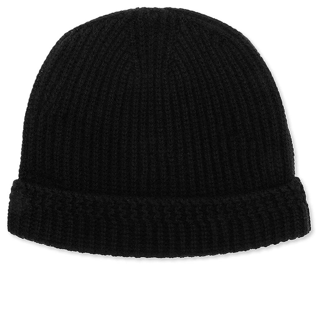 KNIT BEANIE SOLID BLACK