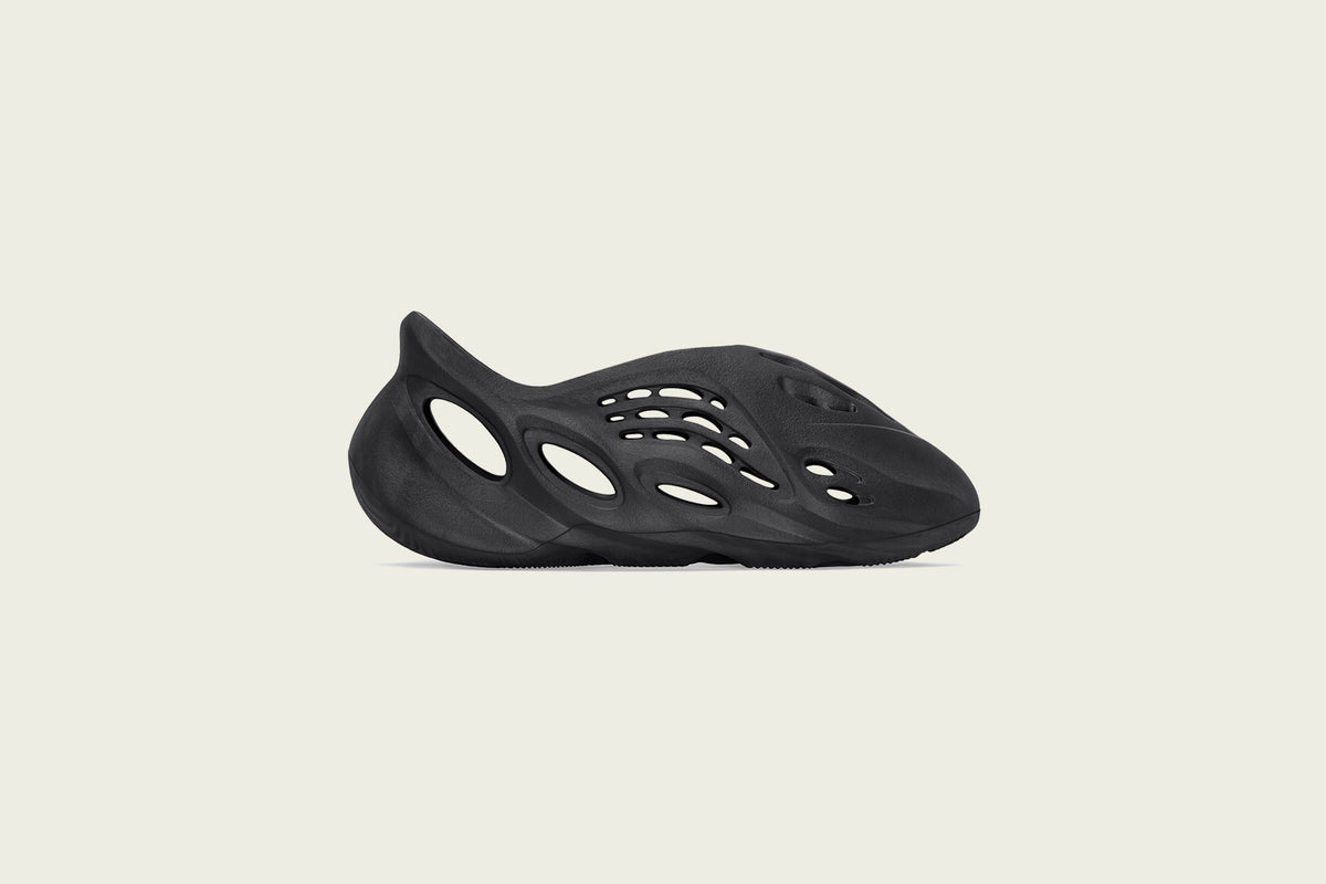 Adidas Yeezy Foam Runner ‘Onyx’ Release June 8th