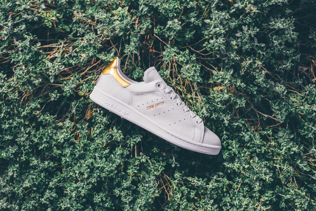 Adidas Originals Stan Smith 'Gold Leaf' In Vintage White Available Now
