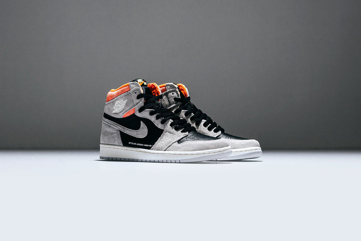 Air_Jordan_1_Retro_High_OG_- 