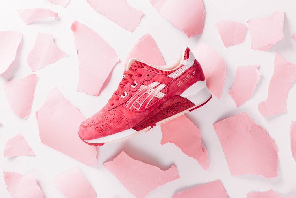 Asics Gel-Lyte III 'Strawberries & Cream' Available Online Tonight At Midnight 9PM PST/12AM EST