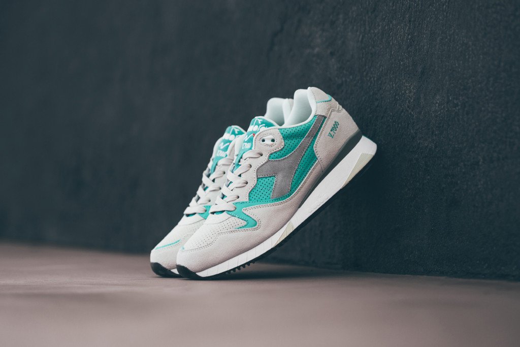Diadora V.7000 Premium In Cyan Blue Available Now