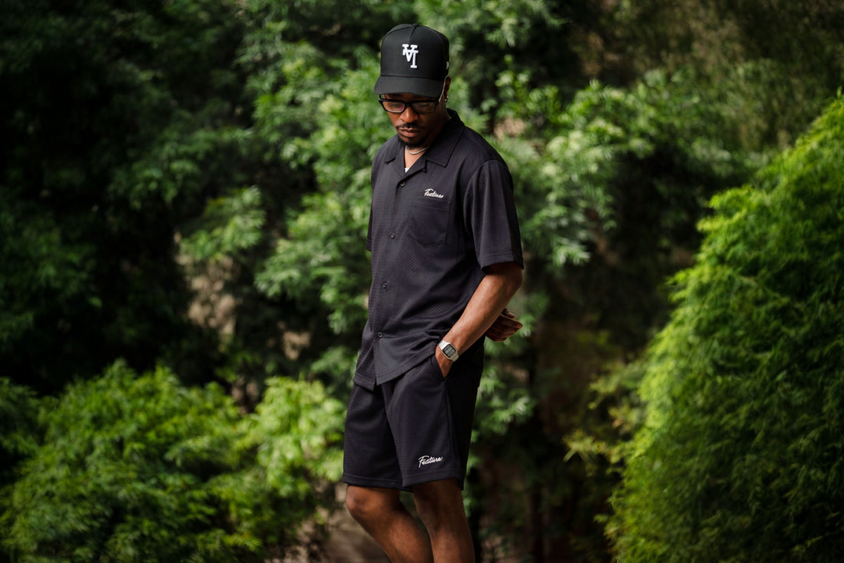 FEATURE Mesh Set for the Summer