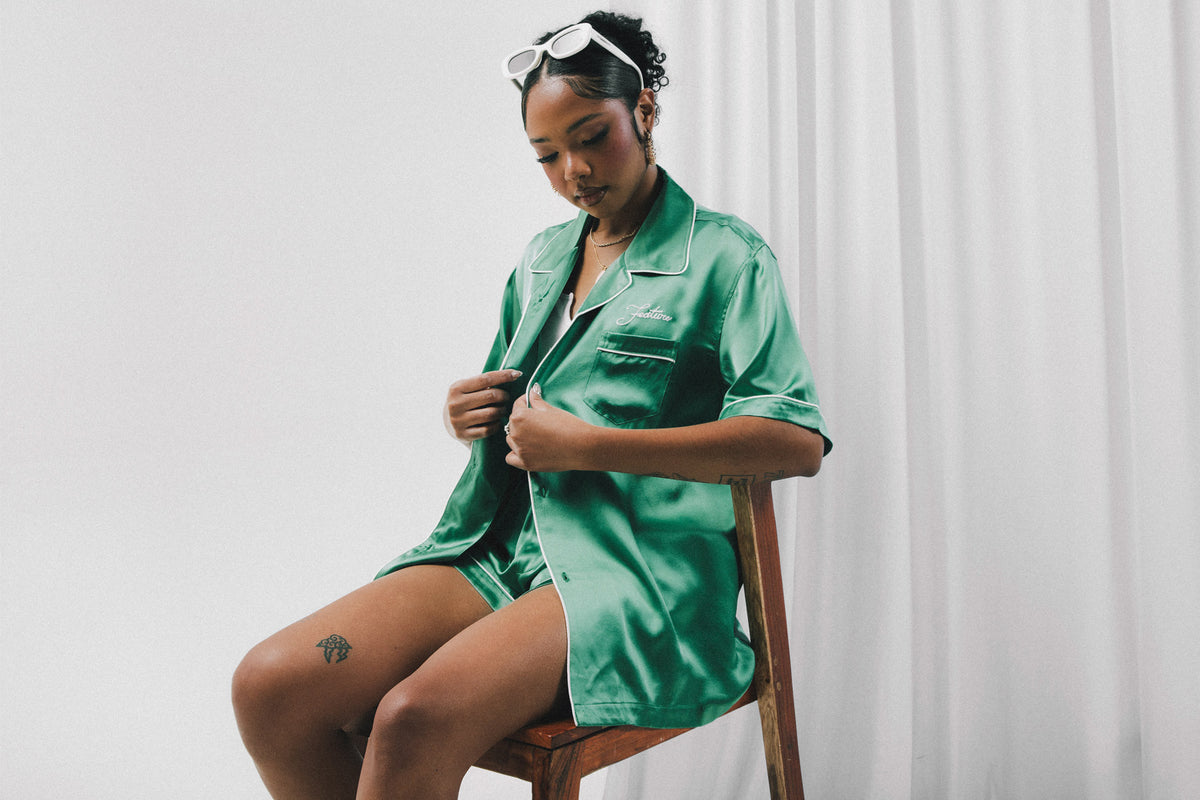 FEATURE Silk Sets