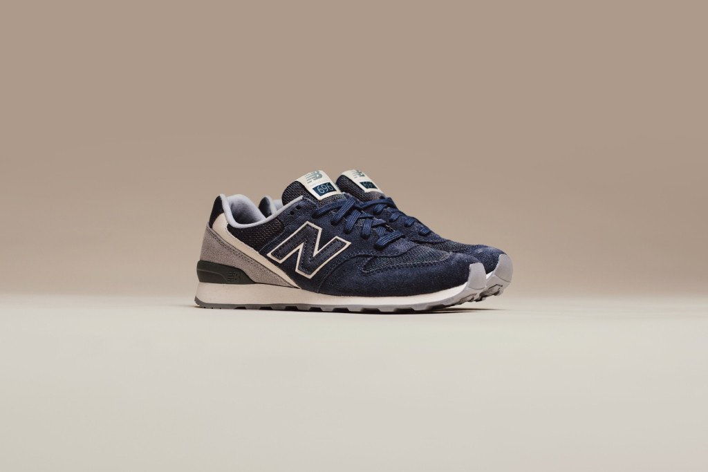 New Balance Women's 696 "Winter Seaside" Available Now