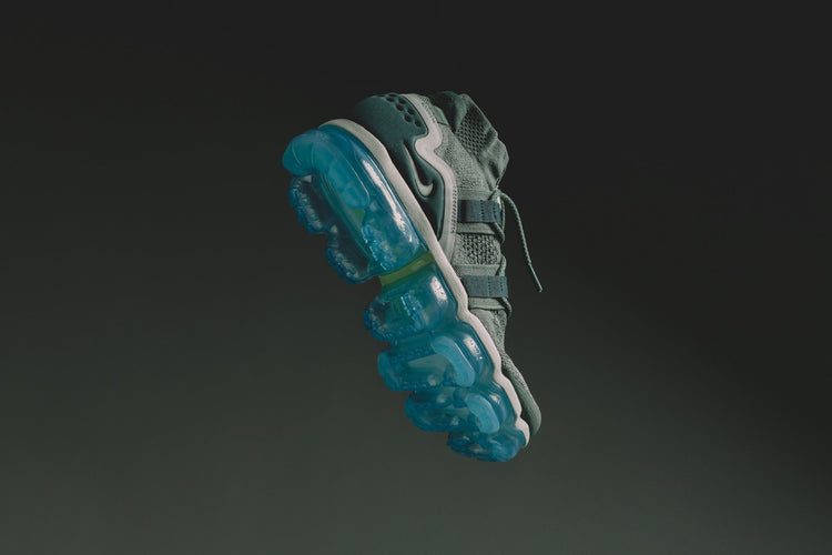 Nike Air VaporMax FK Utility • Clay Green/Faded Spruce Nike Releases Air VaporMax Utility in Clay Green | Hypebae main image 4
