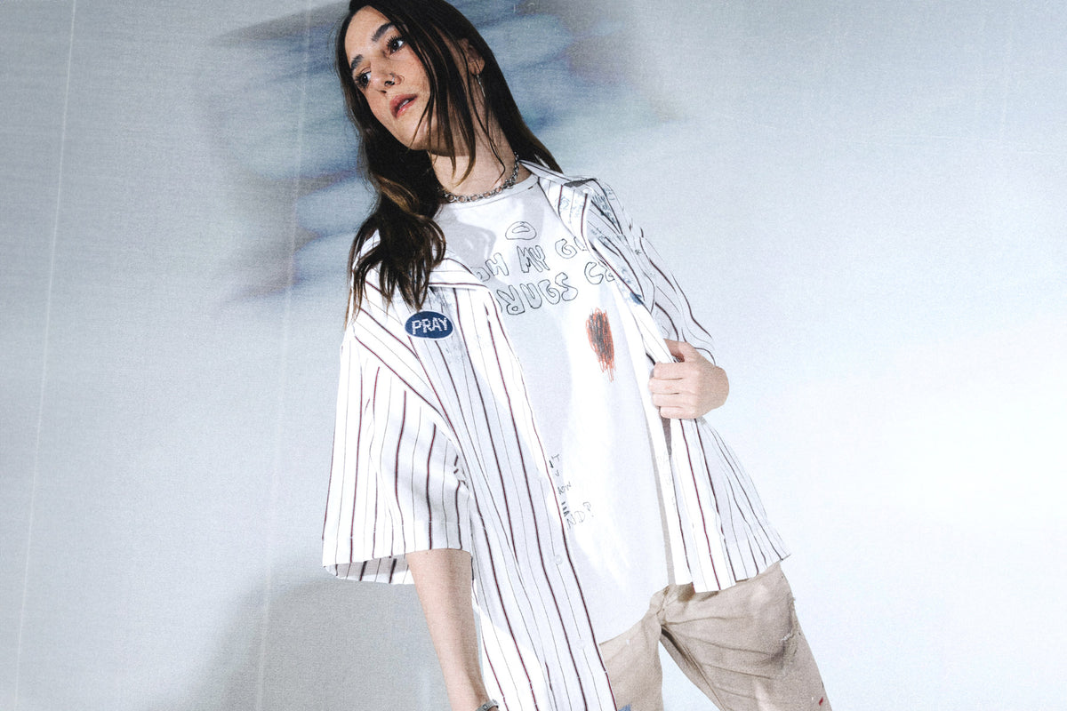 Paly clothing brand on FEATURE model 