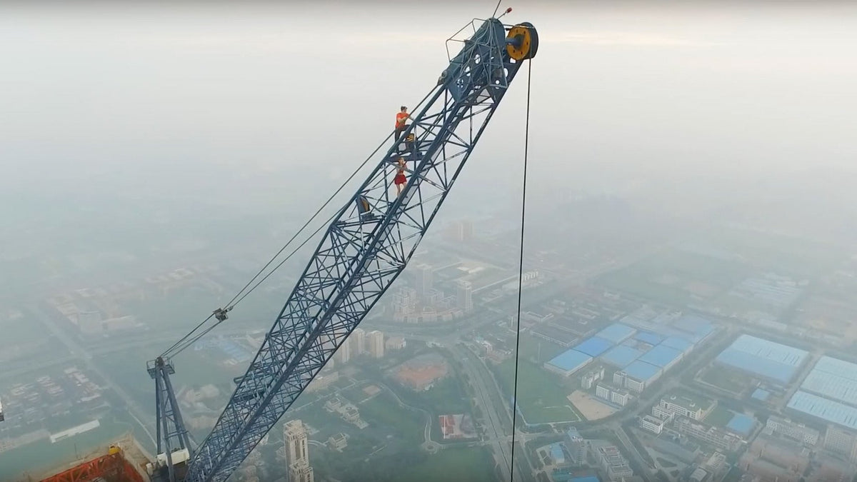 Watch: Couple Climbs the Highest Construction Site in the World