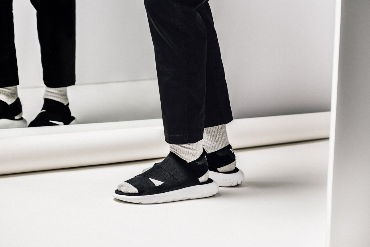 Y-3 Qasa Sandal In Core Black/White Available Now