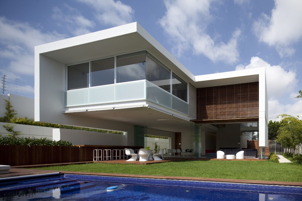 Feature'd Architecture: FF House by Hernandez Silva Architects