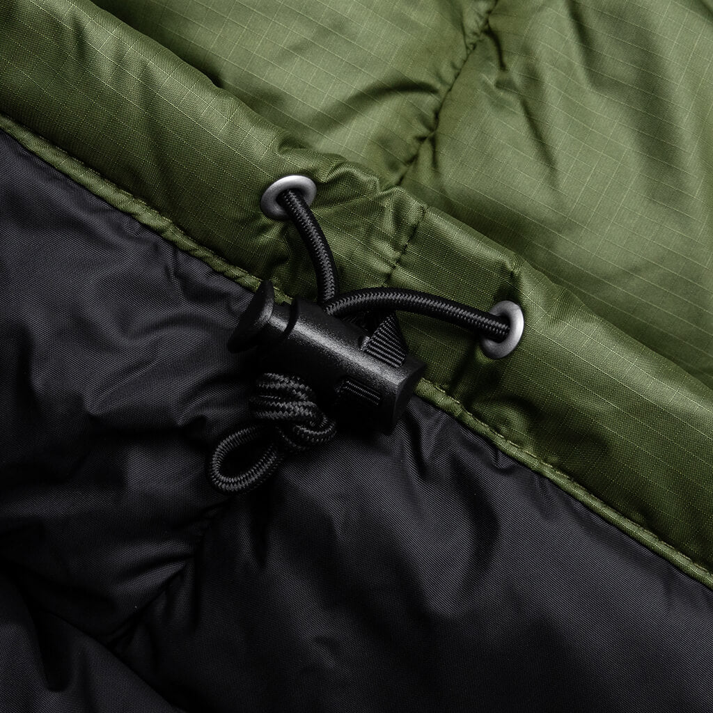 1996 Retro Nuptse Vest - Woodland Green – Feature