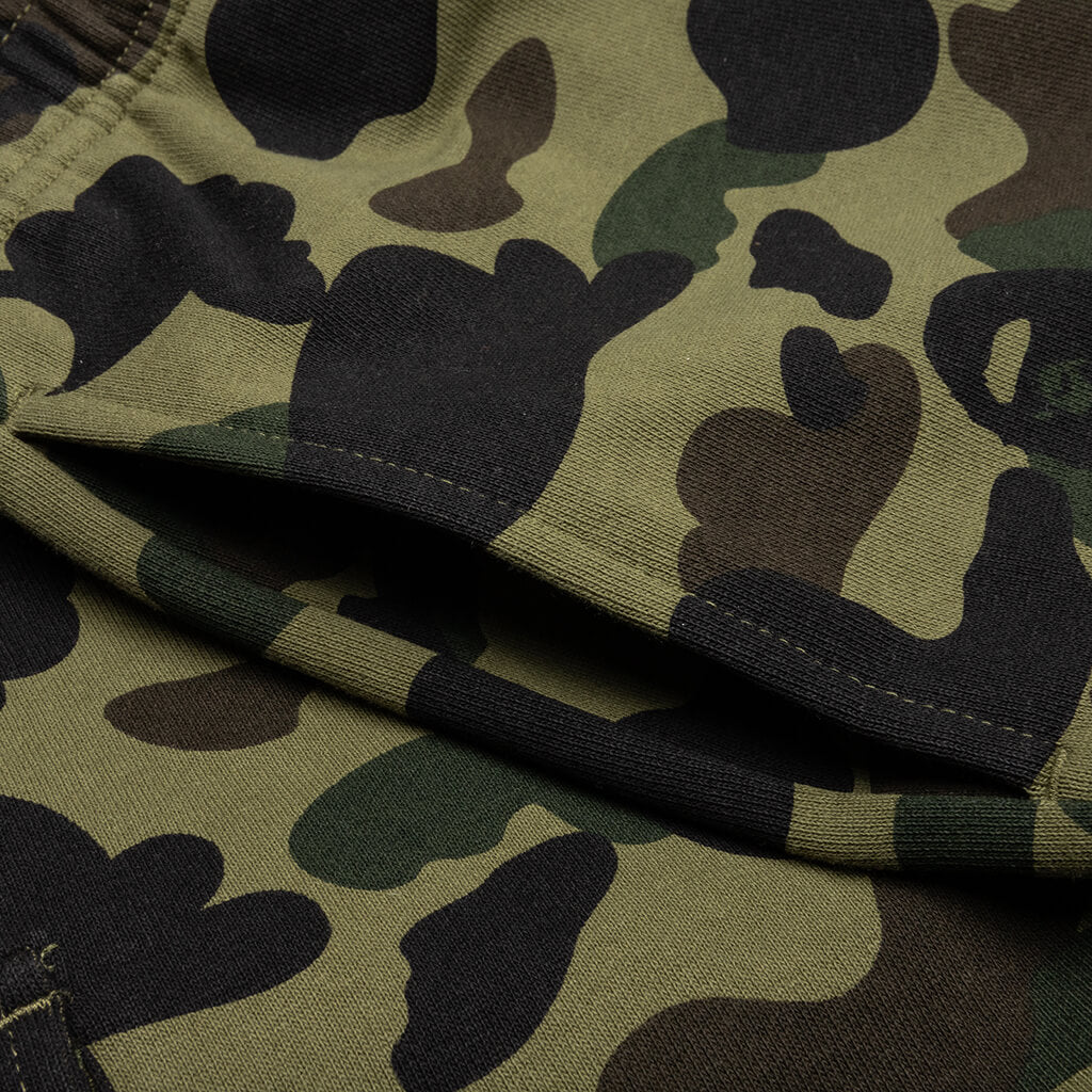 1st Camo 6 Pocket Sweat Shorts - Green – Feature