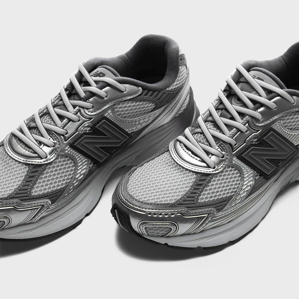 ABZORB 2010 Grey Days - Black/Silver Metallic – Feature