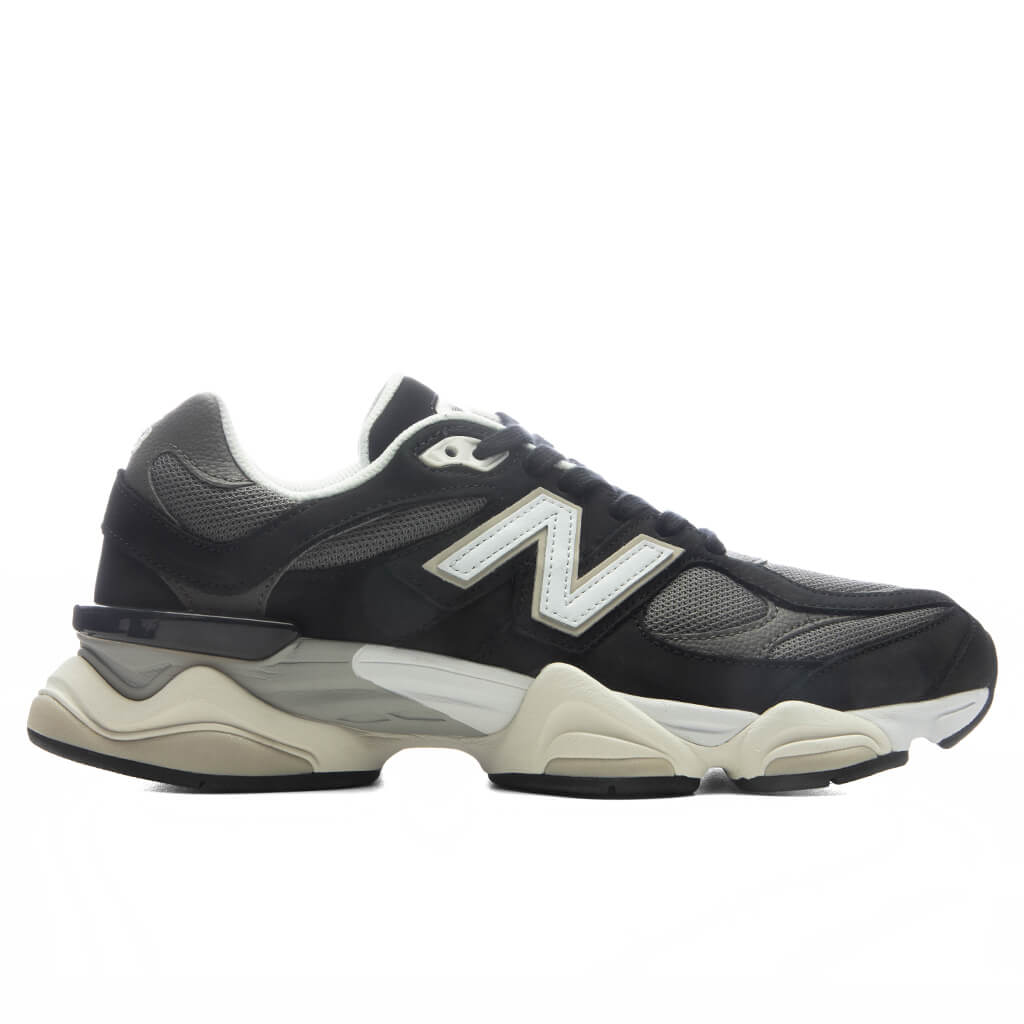 9060 - Black/Tornado – Feature