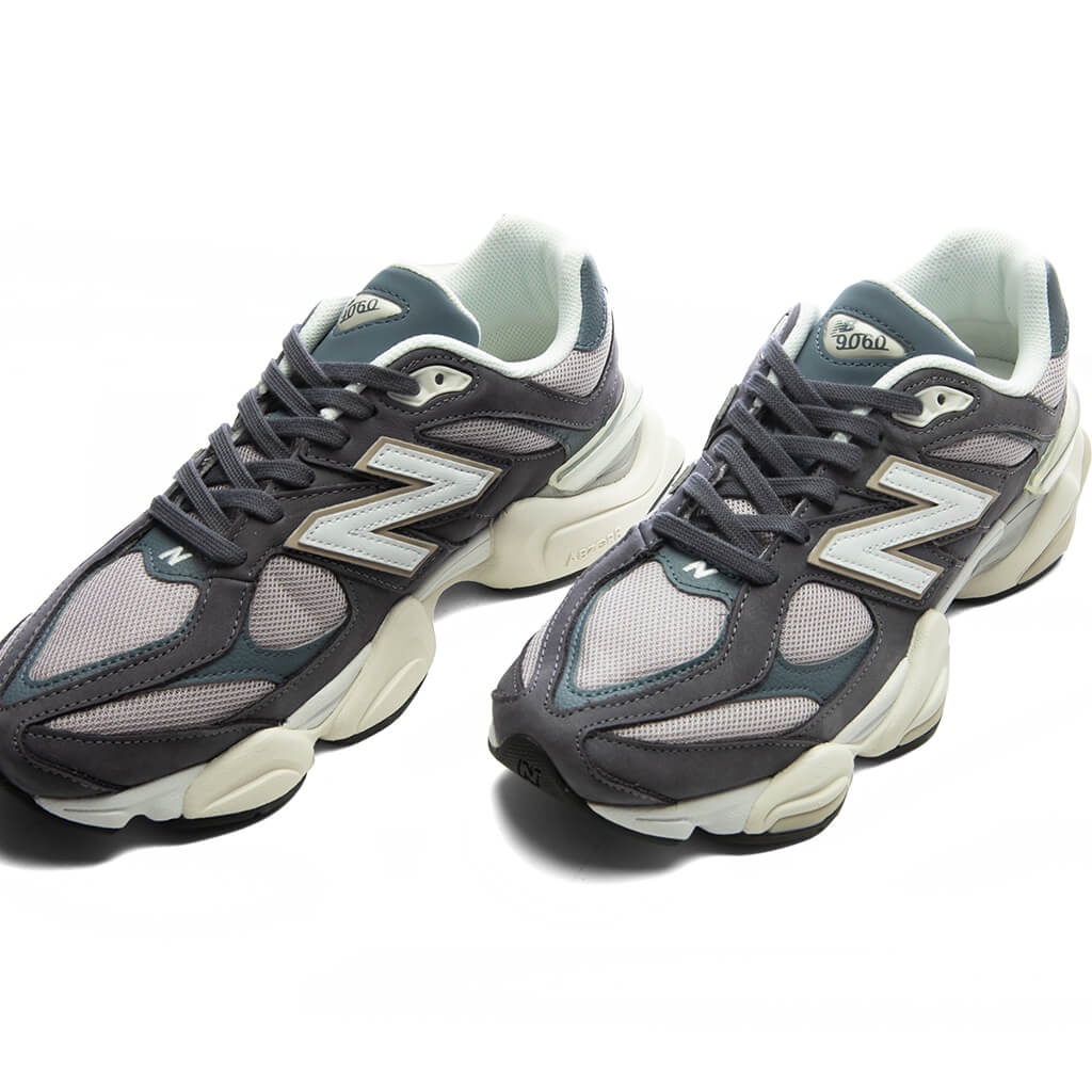 9060 - Neptune Grey/Shadow Blue – Feature