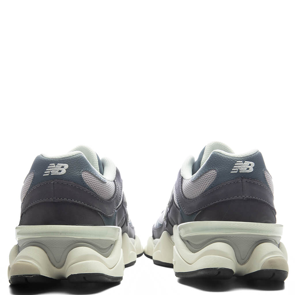 9060 - Neptune Grey/Shadow Blue – Feature