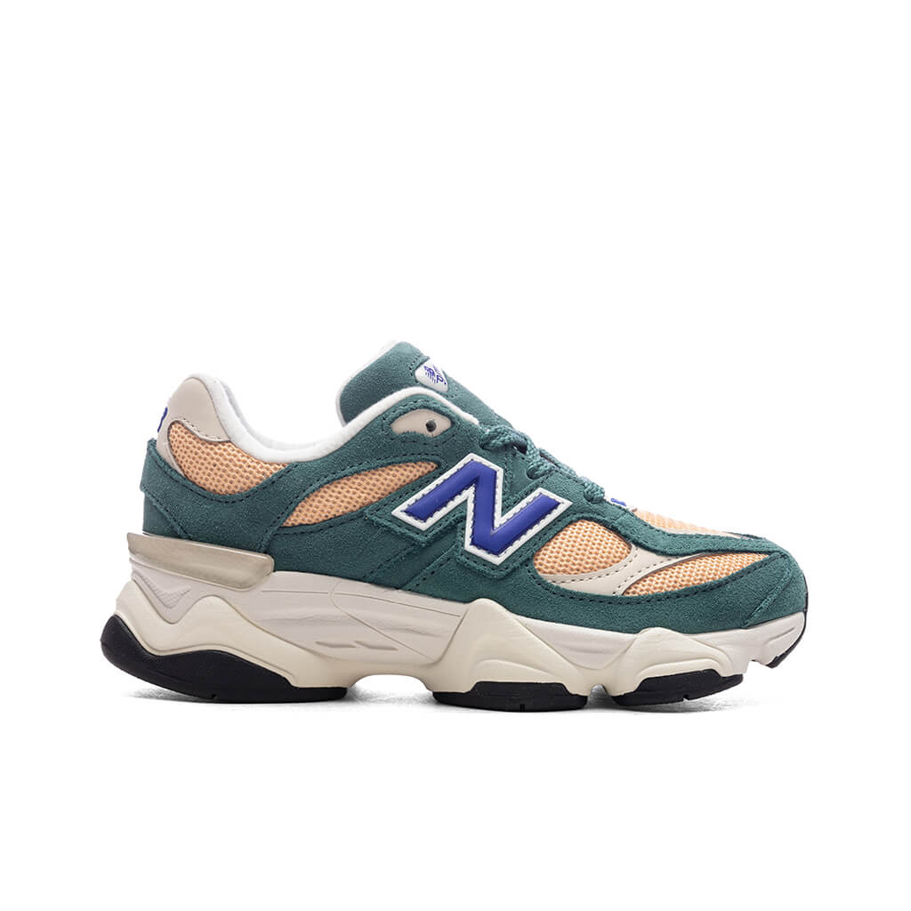 9060 (PS) - New Spruce/Peach Blossom/Team Royal – Feature