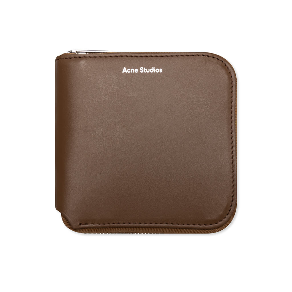 Zipped Wallet - Camel Brown – Feature