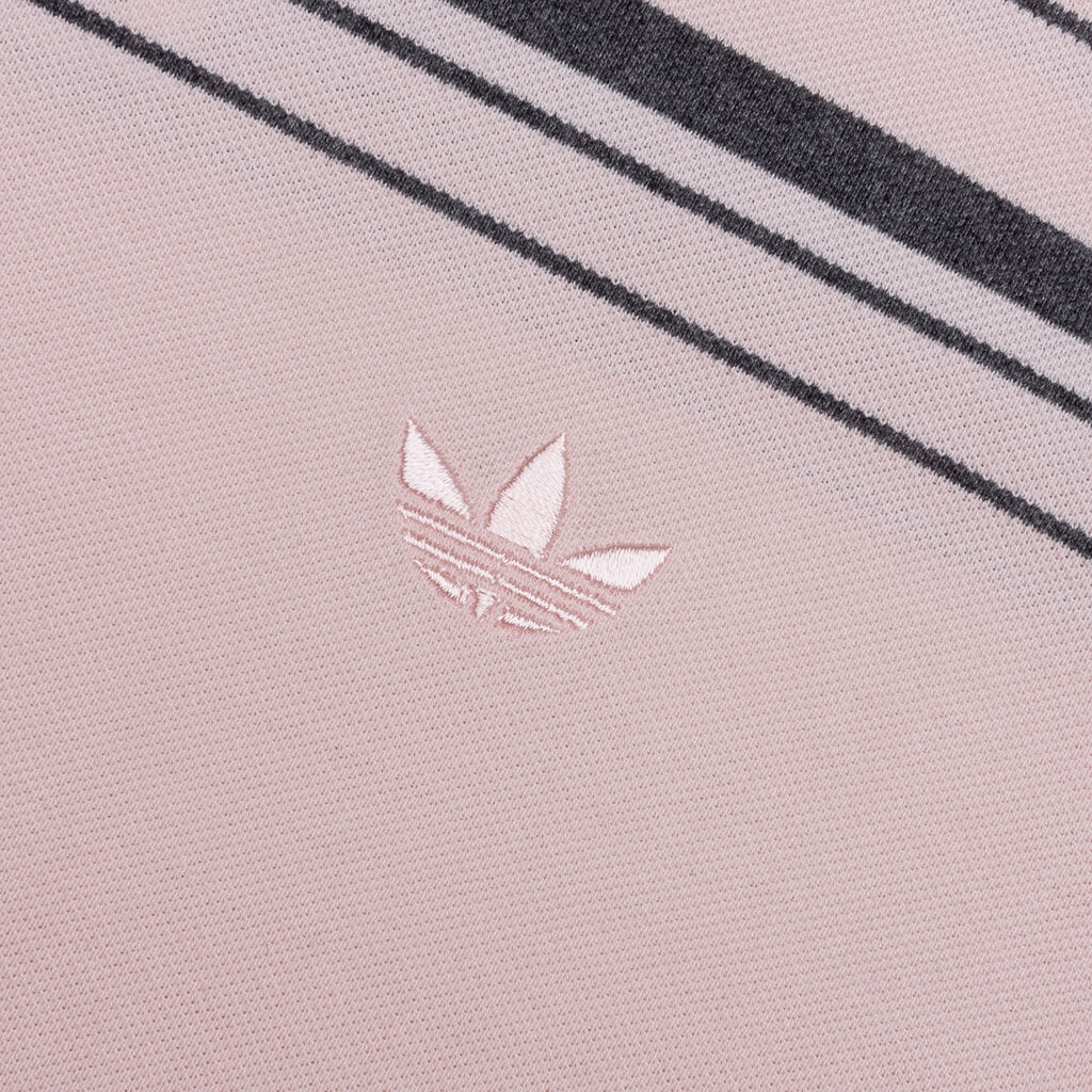 Feature