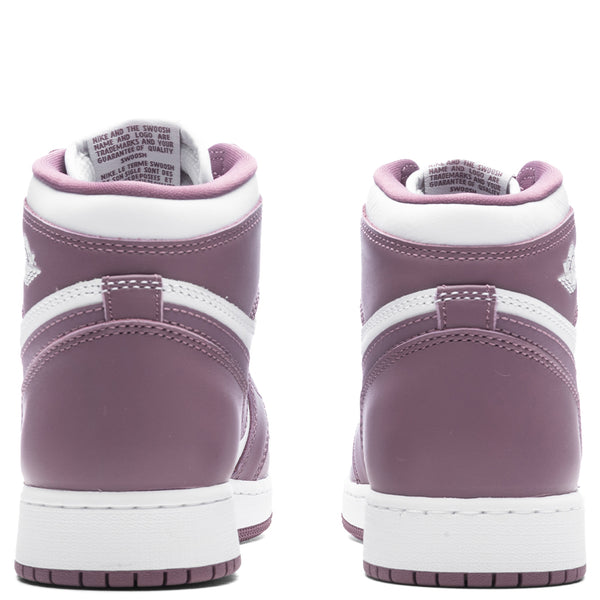 Shop Jordan Air Jordan 1 Retro High OG DZ5485-105 purple