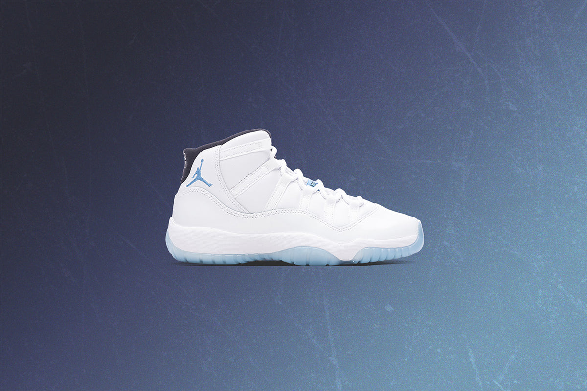 Air Jordan 11 Retro (GS) - White/Legend Blue/Black – Feature display picture 3