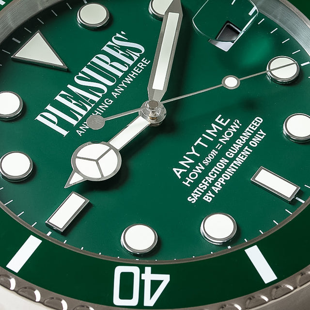 Anytime Clock - Green – Feature