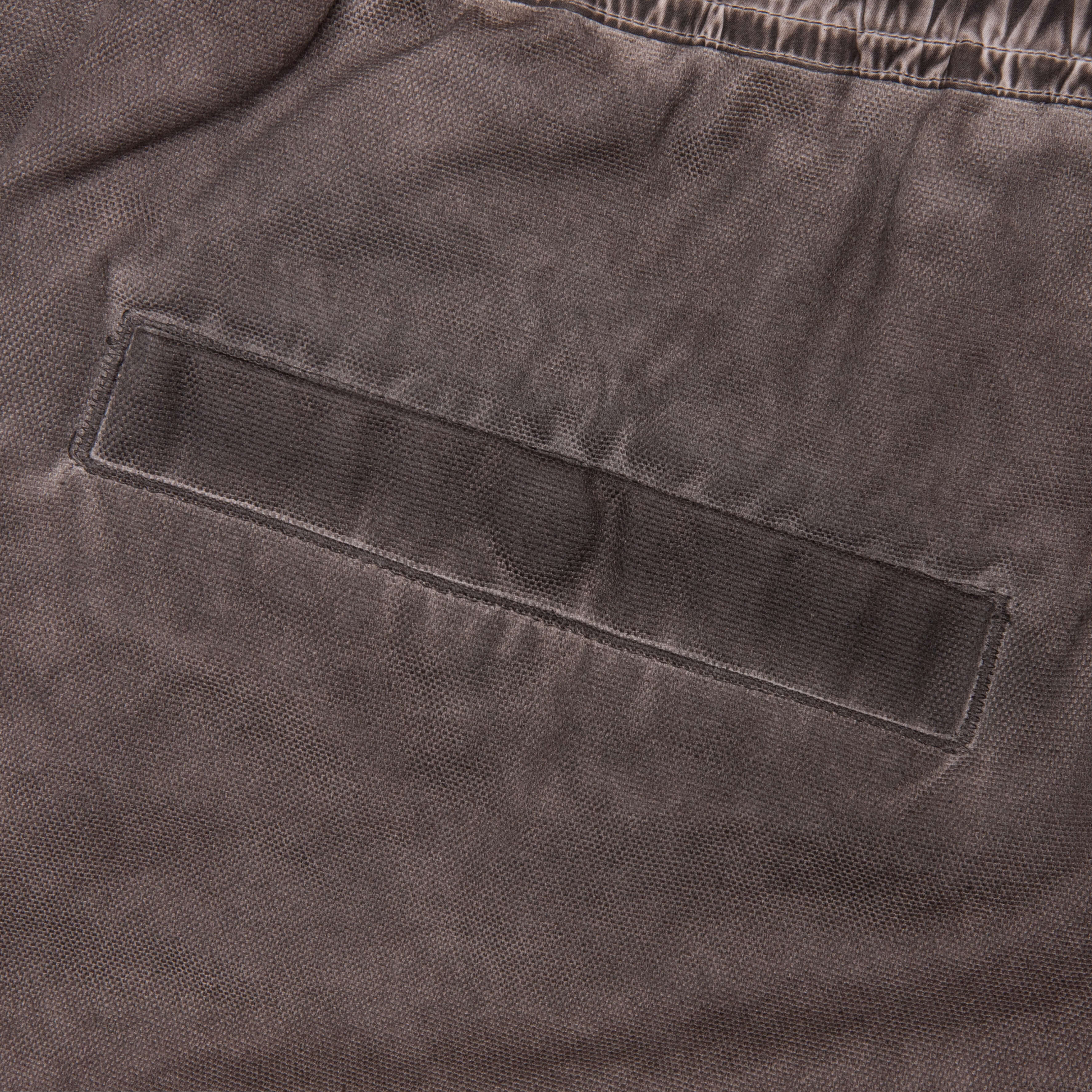 Bauhaus Shorts - Dust – Feature