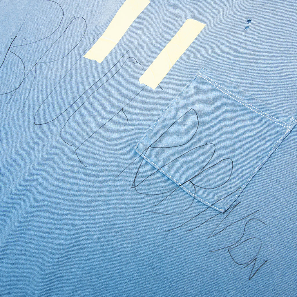 Bruce Pocket Tee - Light Blue – Feature