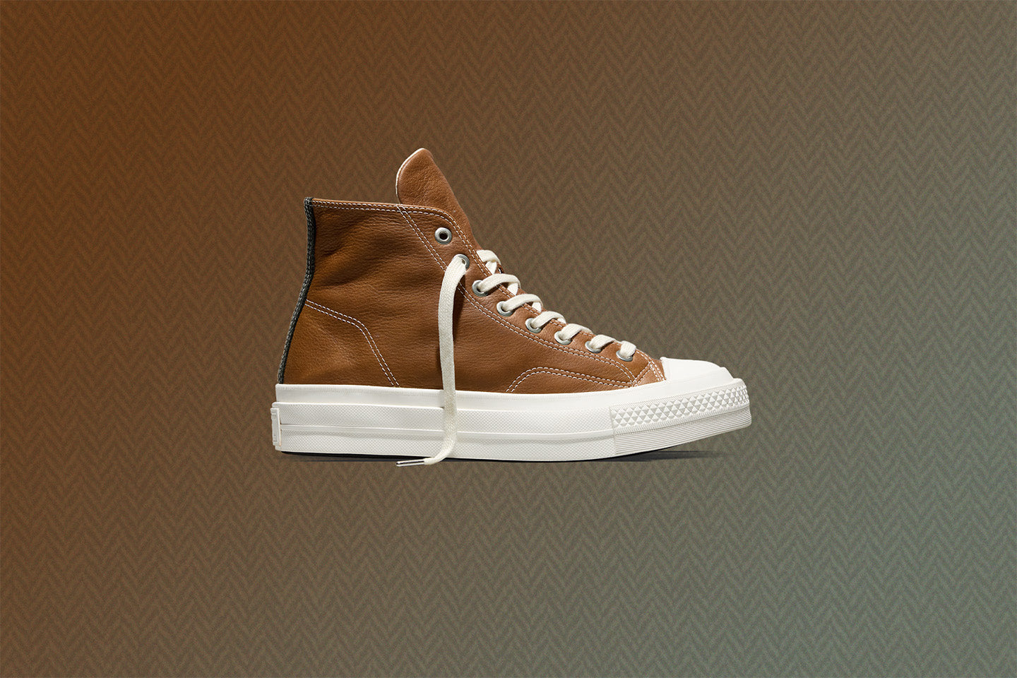 Women's Pumped Slide - Chestnut – Feature