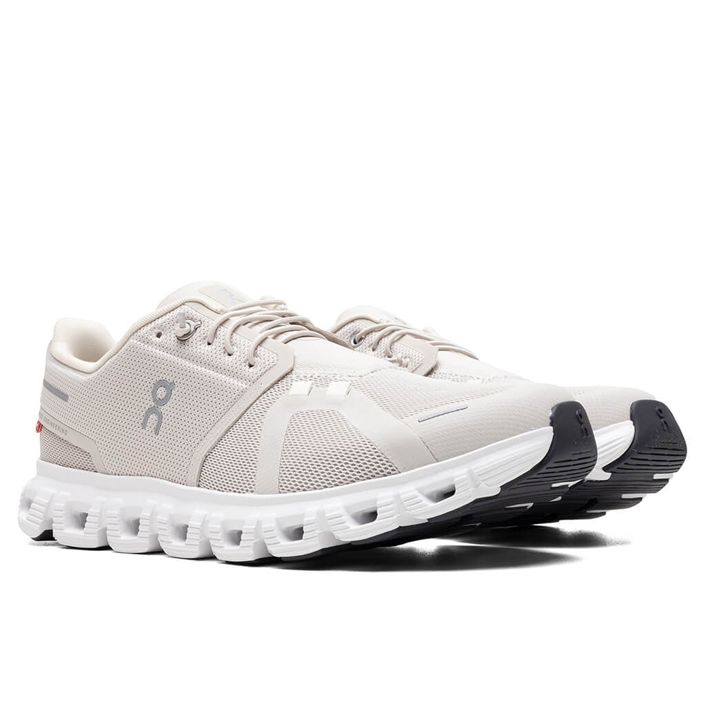 Cloud 6 - Pearl/White – Feature