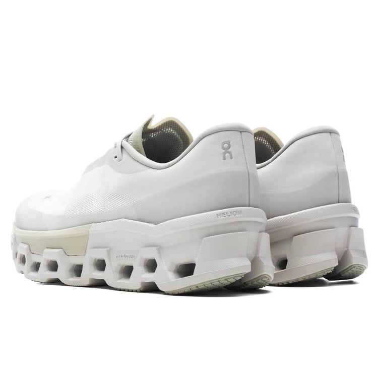 28.5 POST 目深 On Cloudmonster 2 PAF White