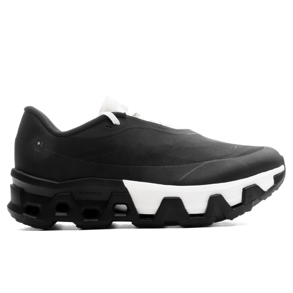 On x PAF Cloudmonster Hyper - Black – Feature