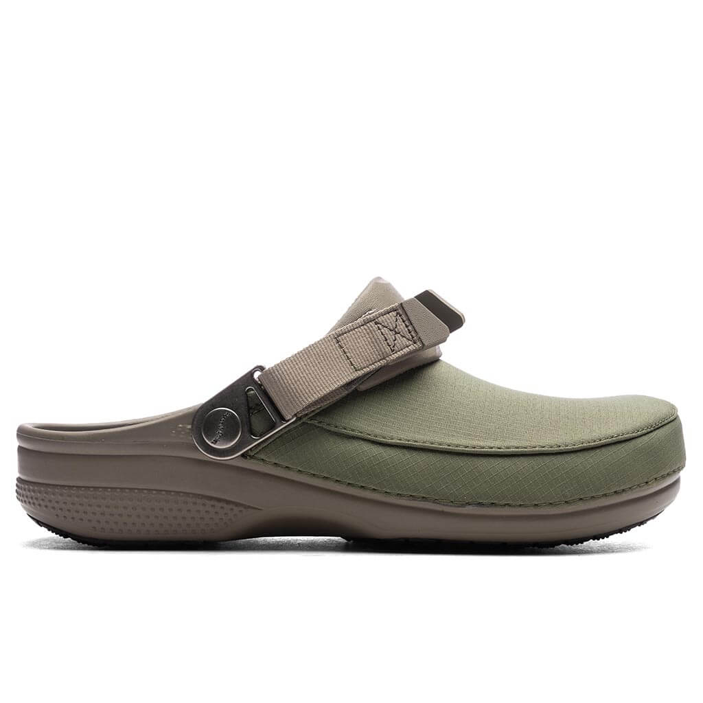 Crocs x Museum of Peace and Quiet Classic Clog - Khaki – Feature