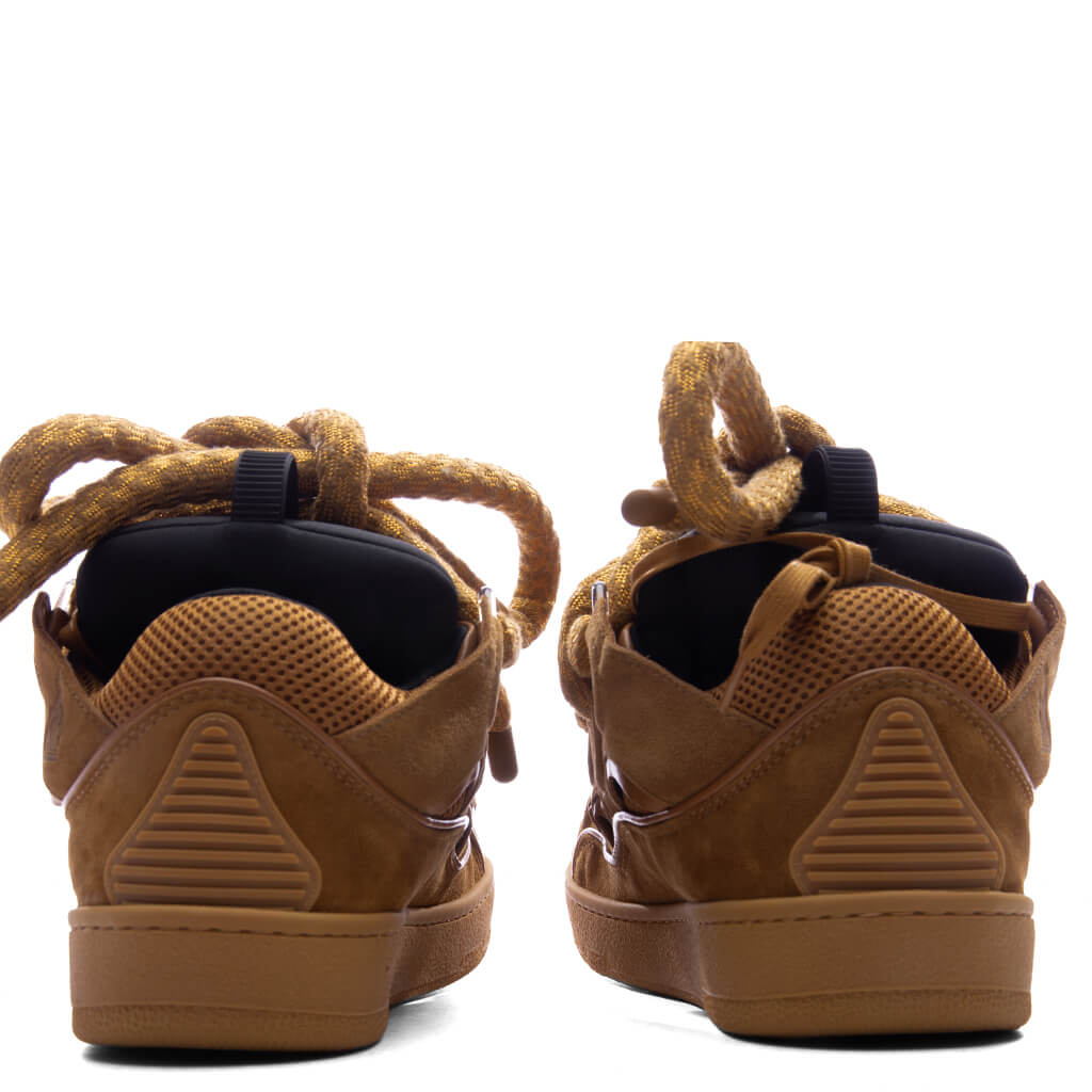 Curb Sneakers - Camel/Black – Feature